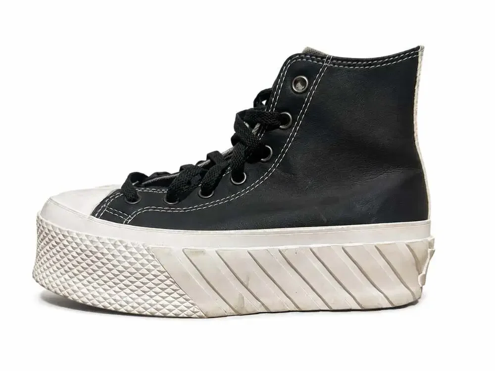 Converse Chuck Taylor All Star Lift 2X Platform High Top Black/White 572608C